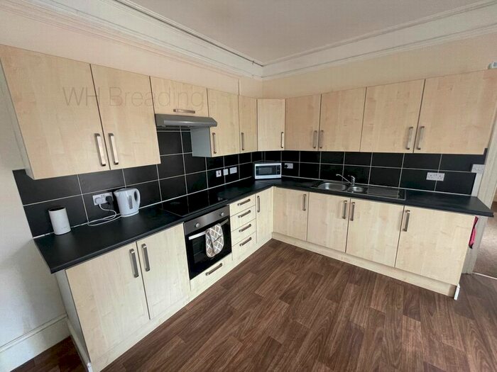 6 Bedroom Flat To Rent In Martyrs Field Road, Canterbury, CT1