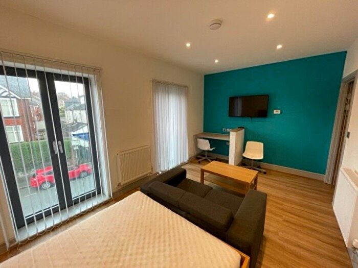 1 Bedroom Studio To Rent In Park View, Exeter, EX6