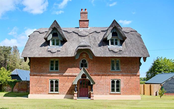 5 Bedroom Manor House To Rent In Sudbourne, Woodbridge, IP12