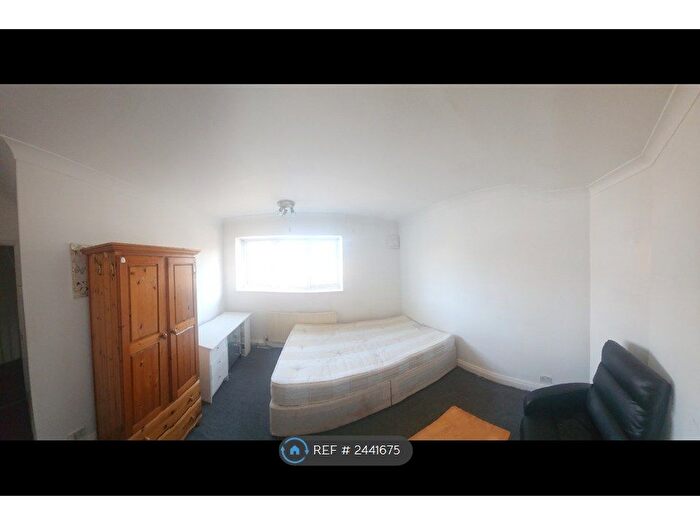 3 Bedroom Terraced House To Rent In Pelham Road, London, N22