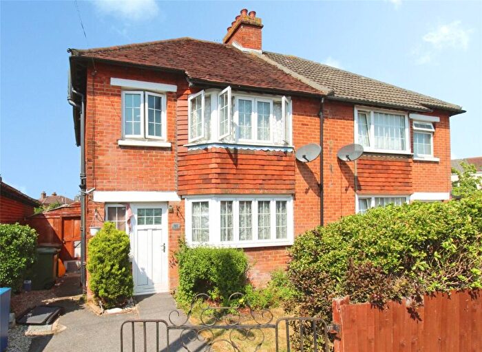 3 Bedroom Semi Detached House For Sale In Knighton Road, Southampton, Hampshire, SO19