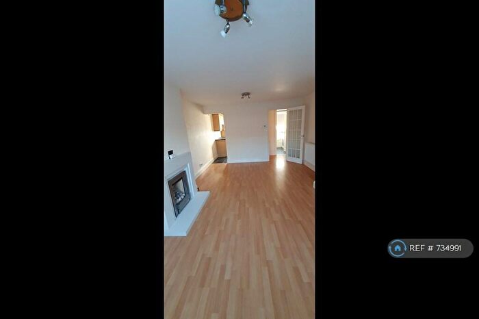 2 Bedroom Flat To Rent In Audley Drive, Maidenhead, SL6
