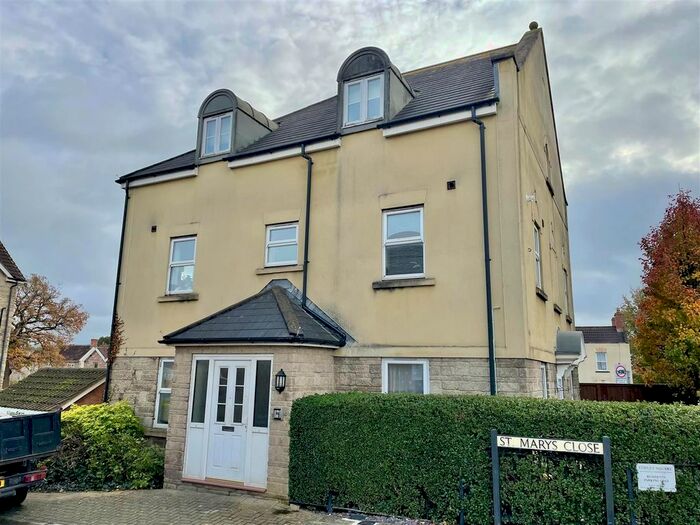 2 Bedroom Flat To Rent In St. Marys Close, Warmley, Bristol, BS30