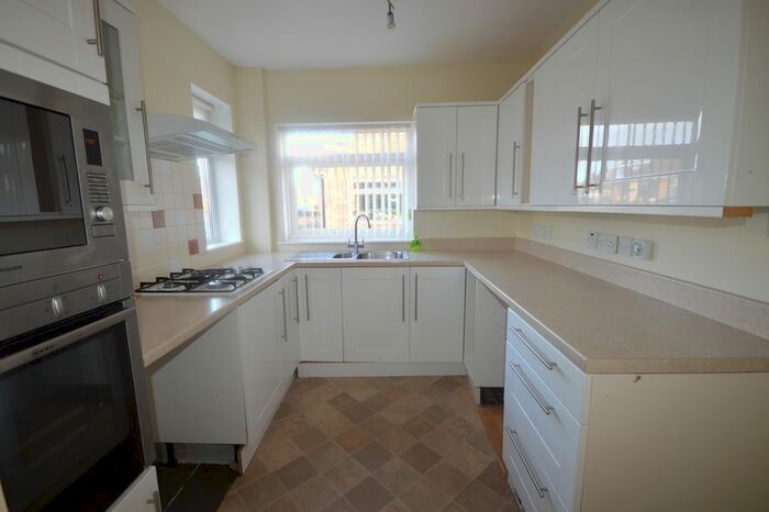 2 Bedroom Semi-Detached Bungalow To Rent In Bankfield Grove, Scot Hay, Newcastle-Under-Lyme, ST5