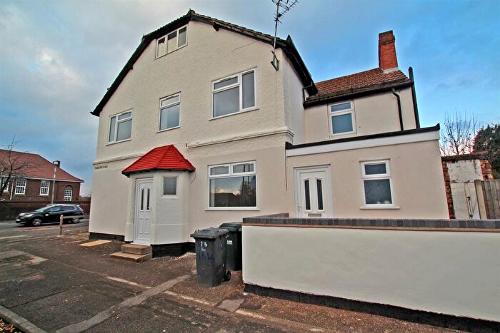 2 Bedroom Flat To Rent In Porchester Road, Nottingham, NG3