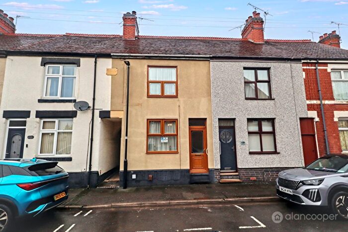 3 Bedroom Terraced House For Sale In Jodrell Street, Abbey Green, Nuneaton, CV11