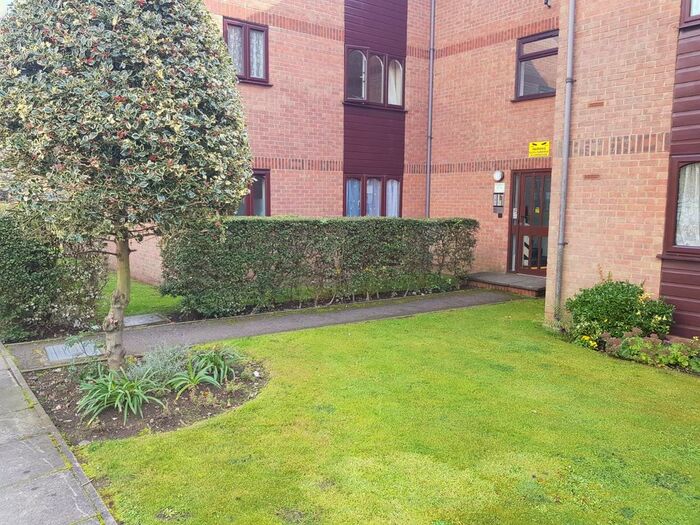 Studio To Rent In Harewood Terrace, Norwood Road, Norwood Green, UB2