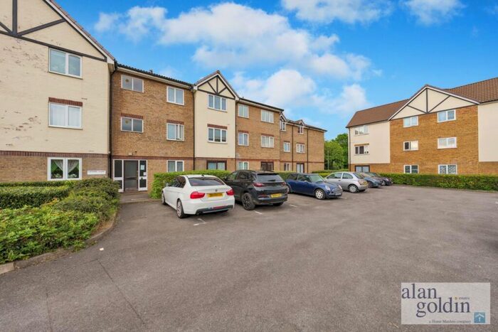 1 Bedroom Flat To Rent In Lapwing Court, NW9