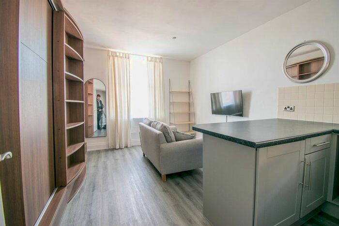 1 Bedroom Studio To Rent In Eskdale Terrace, Jesmond, Newcastle Upon Tyne, NE2