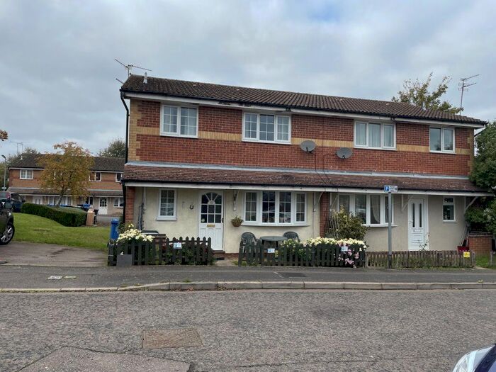 2 Bedroom Property To Rent In Haweswater Road, Kettering NN16