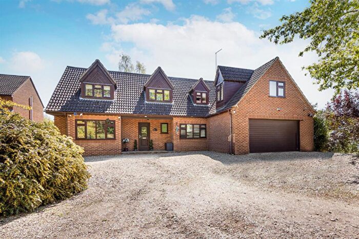 5 Bedroom House For Sale In Ashwells Lane, Yelvertoft, Northampton, NN6