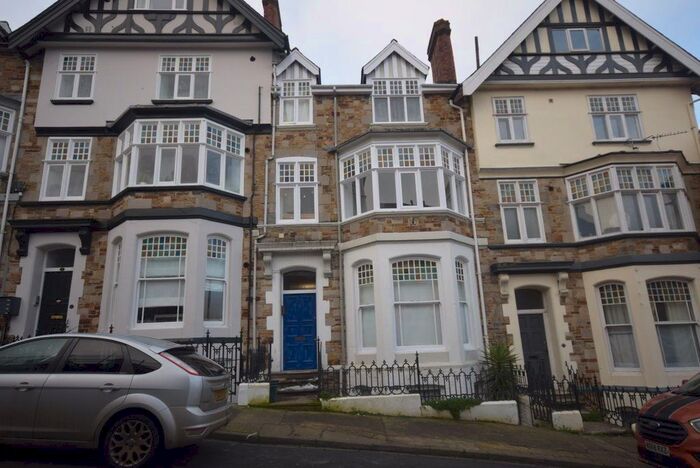 1 Bedroom Flat To Rent In Queen Annes, Bideford, Devon, EX39
