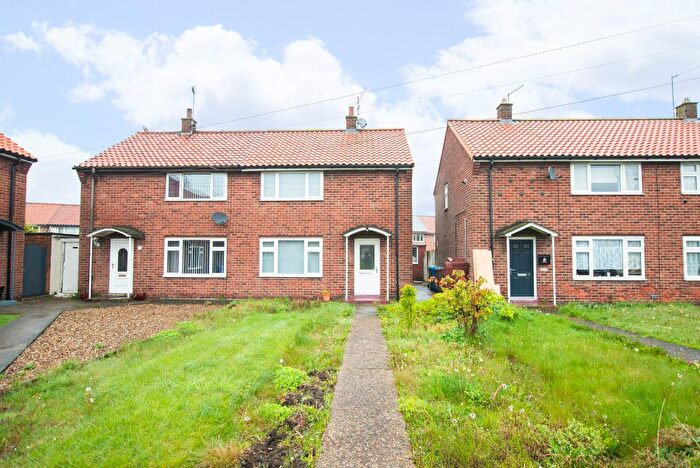 2 Bedroom Semi-Detached House To Rent In Crosskill Close, Beverley, HU17