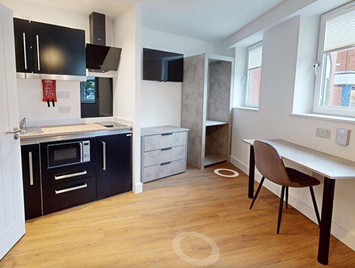 1 Bedroom House To Rent In Lemyngton Street, Loughborough, LE11