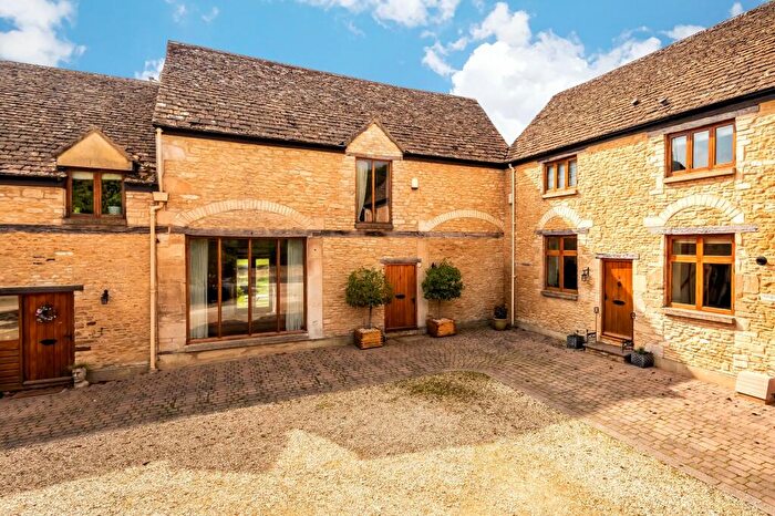 2 Bedroom Character Property For Sale In Petty France, Badminton, GL9