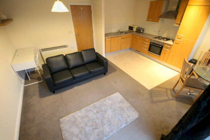 2 Bedroom Flat To Rent In Woodeson Lea, Rodley, Leeds, LS13