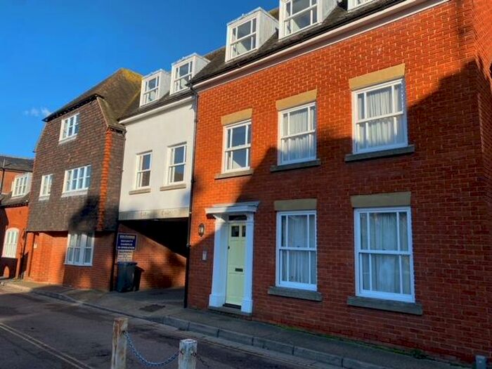 1 Bedroom Flat To Rent In St Johns Lane, Canterbury, CT1