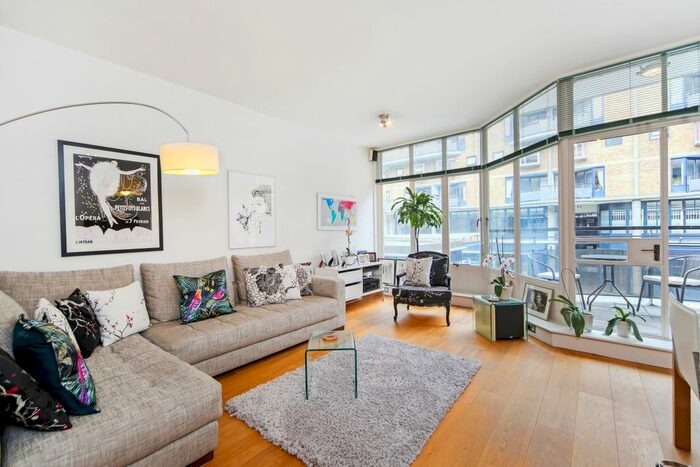 2 Bedroom Flat To Rent In Shad Thames, London, SE1