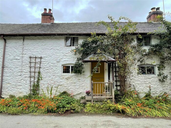 2 Bedroom Terraced House For Sale In Cwmbelan, Llanidloes, Powys, SY18