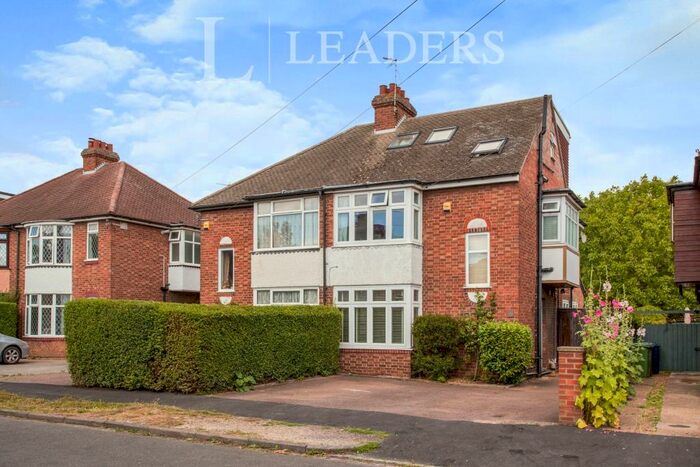 5 Bedroom Semi-Detached House To Rent In Lovell Road, Cambridge, CB4