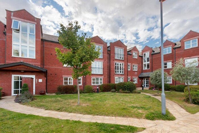 2 Bedroom Apartment To Rent In Lime Grove, Seaforth, Liverpool, L21