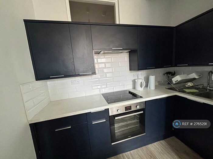 2 Bedroom Flat To Rent In Dalry, Edinburgh, EH11