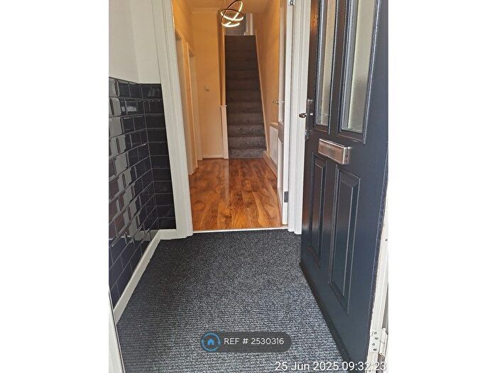 3 Bedroom Semi-Detached House To Rent In Brownedge Road, Bamber Bridge, Preston, PR5