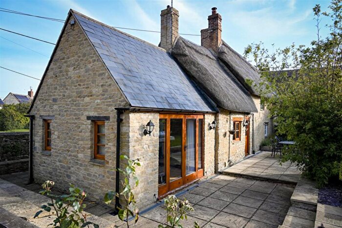 2 Bedroom House To Rent In New Row, Bucknell, Bicester, OX27