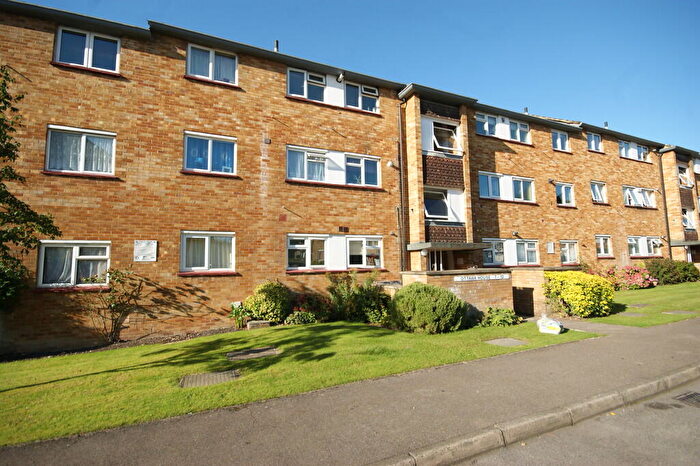 2 Bedroom Apartment To Rent In Rodwell Close, Ruislip, HA4