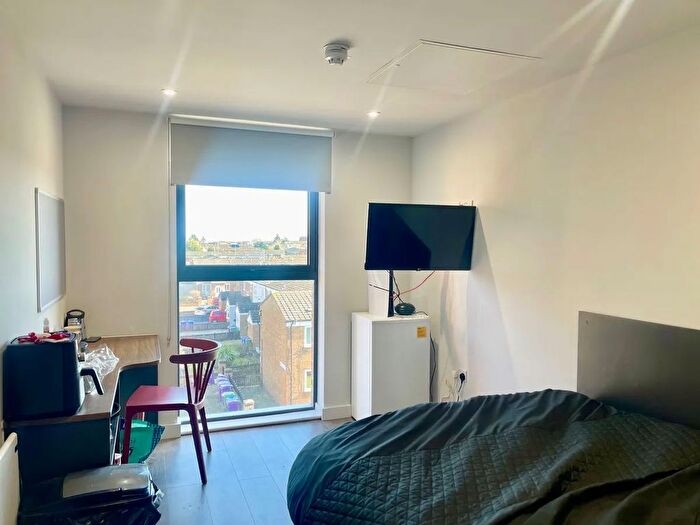 1 Bedroom Flat For Sale In Low Hill, Liverpool, L6