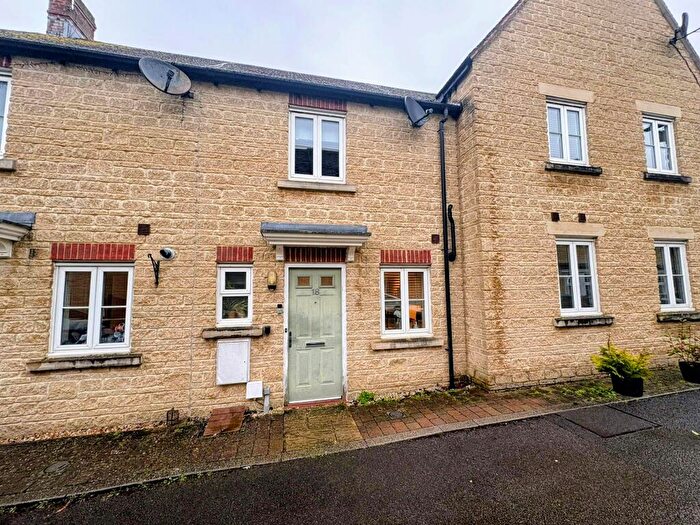2 Bedroom Terraced House For Sale In Boundary Way, Carterton, OX18