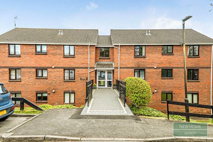 2 Bedroom Flat For Sale In Debney Lodge, Mey Close, Waterlooville, PO7