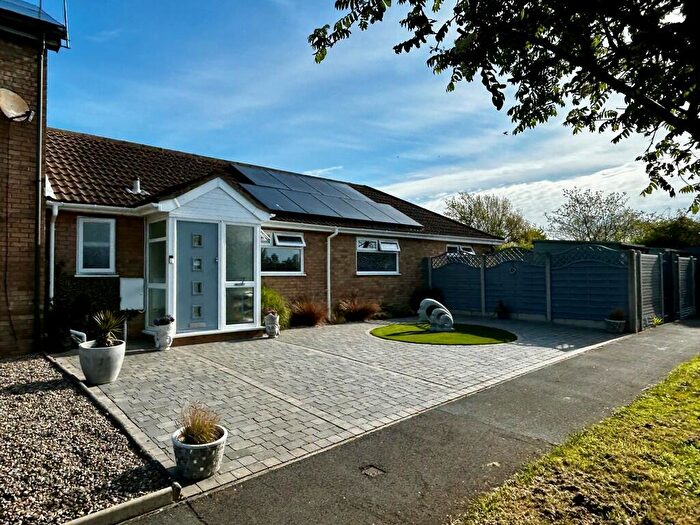 4 Bedroom Detached Bungalow To Rent In Greenacres, Woodfarm Lane, Gorleston, NR31