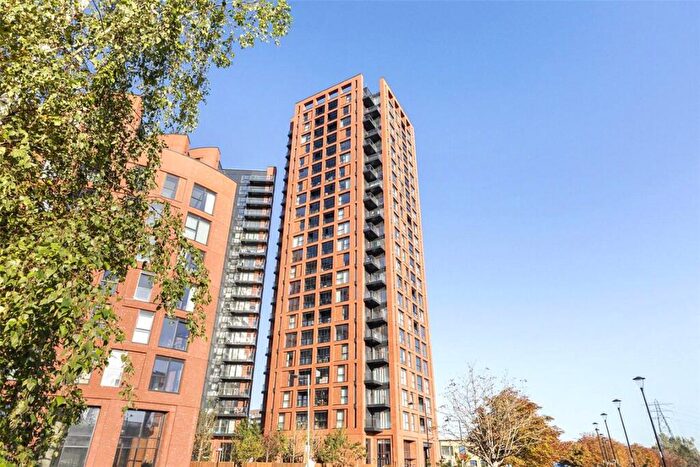 1 Bedroom Flat For Sale In Silvocea Way, Canary Wharf, E14