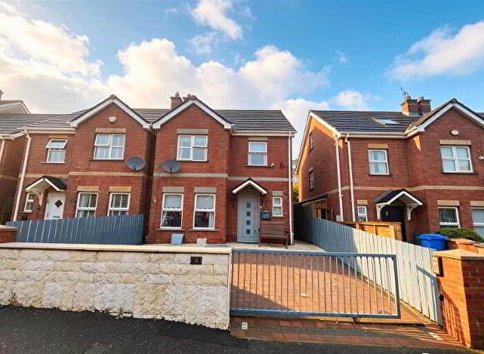 3 Bedroom Semi-Detached House For Sale In Wolfhill Manor, Belfast, BT14