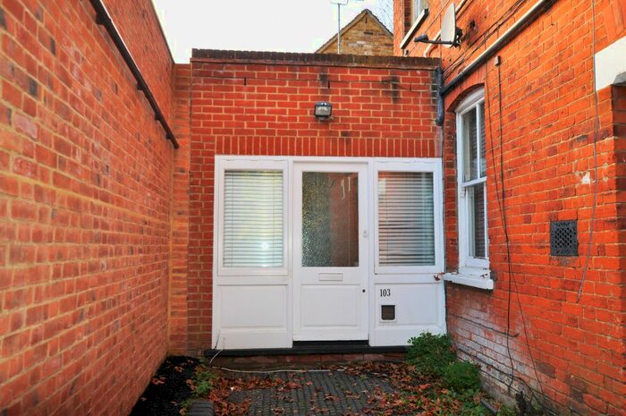 1 Bedroom Flat To Rent In Stanmore Hill, Stanmore HA7