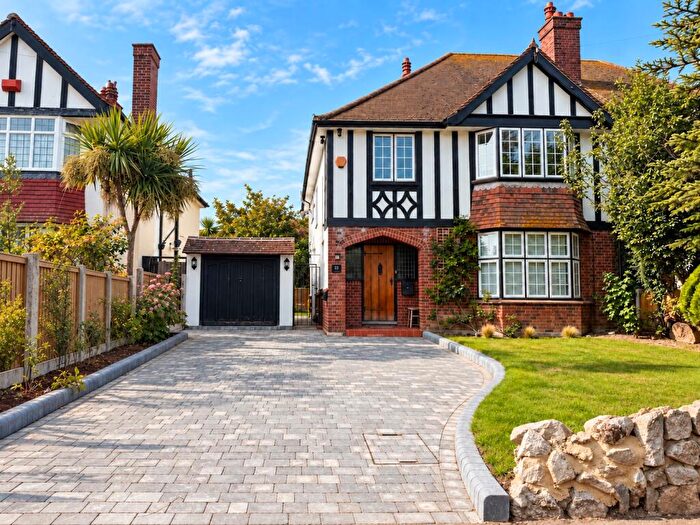 3 Bedroom Semi-Detached House For Sale In Omer Avenue, Margate, CT9