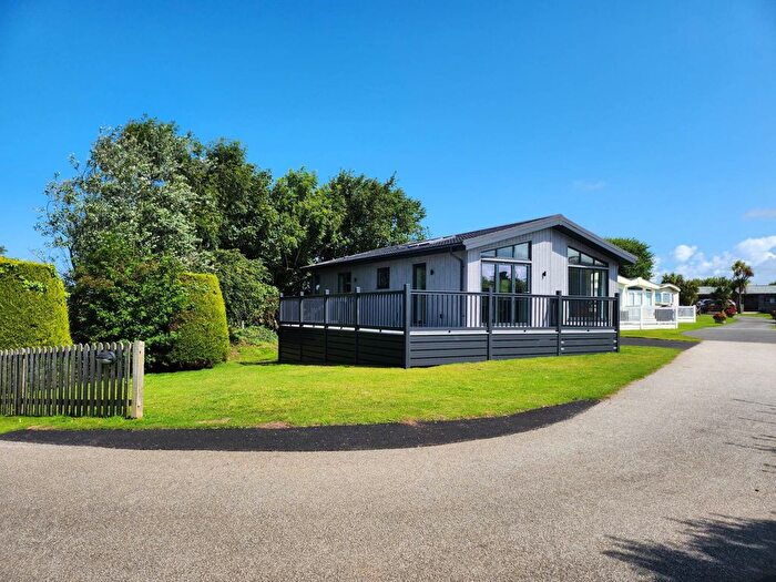 2 Bedroom Semi-Detached House For Sale In Cubert, Newquay, TR8