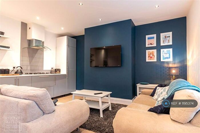 2 Bedroom Terraced House To Rent In Wellington Street, Huddersfield, HD3