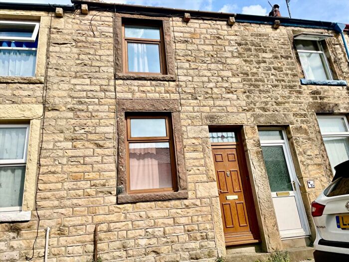 2 Bedroom House To Rent In Elgin Street, Lancaster, LA1