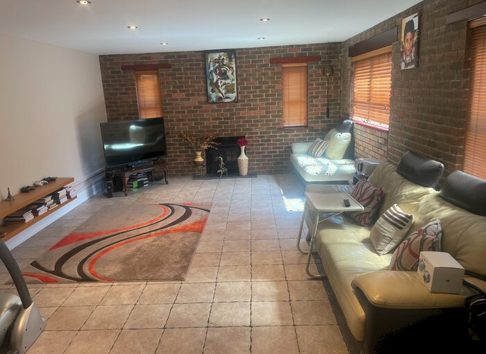 5 Bedroom Detached House To Rent In Old Newport Road, Old St. Mellons, Cardiff, CF3