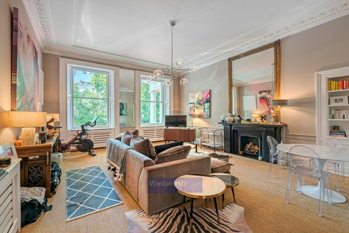 2 Bedroom Flat To Rent In Warwick Square, London, SW1V