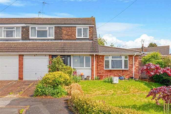 2 Bedroom Semi-Detached House For Sale In Bedford Close, Barton Seagrave, NN15