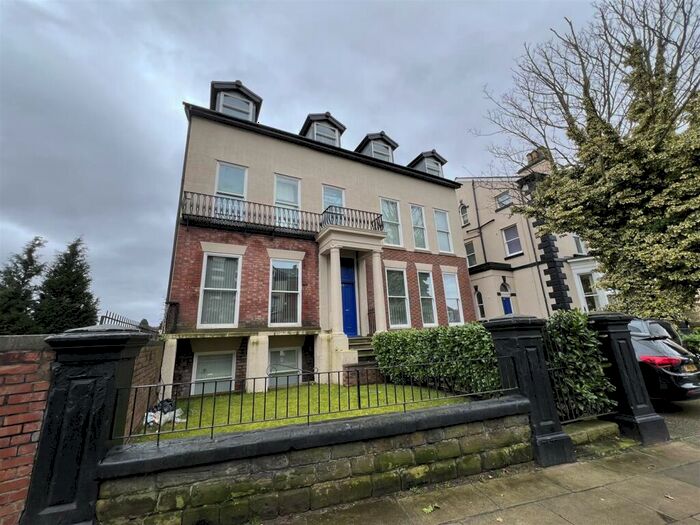 2 Bedroom Flat To Rent In Sandown Lane, Liverpool, L15