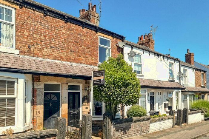 2 Bedroom Terraced House To Rent In Russell Street, Harrogate, HG2