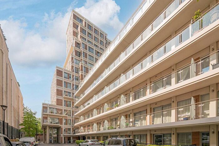1 Bedroom Flat To Rent In Admiralty Building, Kingston, Kingston Upon Thames, KT2