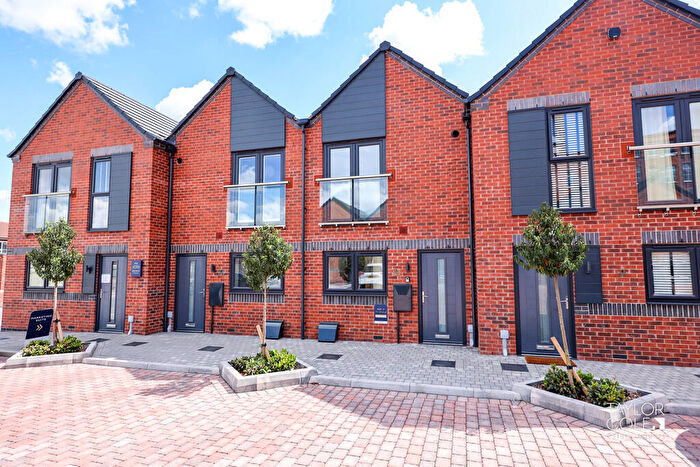 2 Bedroom Terraced House For Sale In Tolson Court, Fazeley, B78
