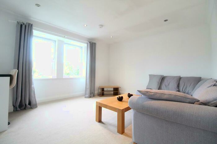 2 Bedroom Flat To Rent In Whitehall Place, Aberdeen, AB25