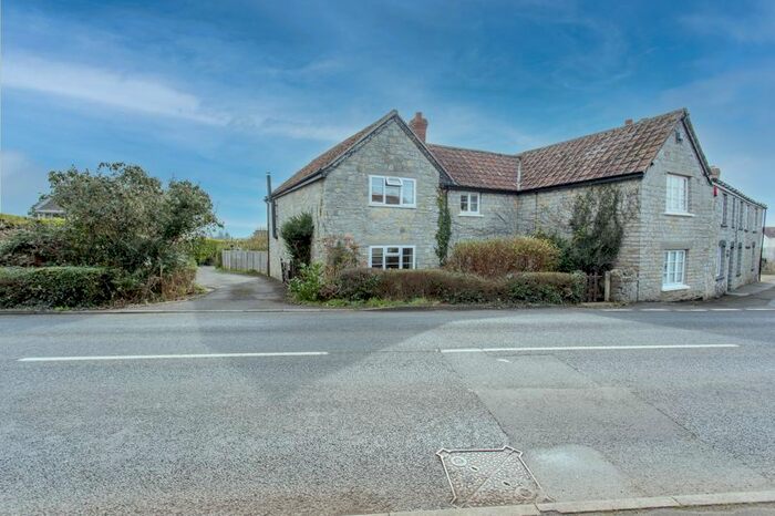 4 Bedroom Semi-Detached House For Sale In Townsend, Curry Rivel, Langport, TA10