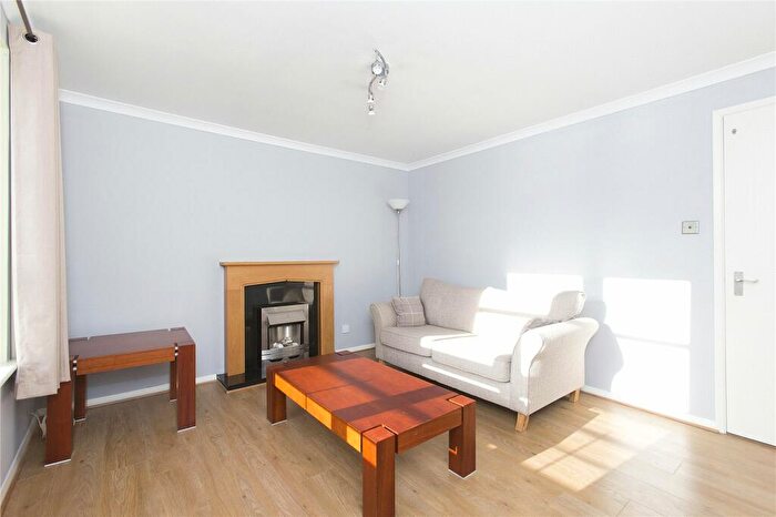 2 Bedroom Flat To Rent In Elbe Street, Leith, Edinburgh, EH6